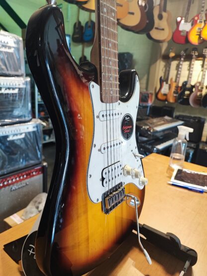 Guitarra eléctrica tipo stratocaster Fender squier California series - Imagen 3