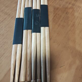 Par de palillos medidas 5A y 5B en madera eucalipto seleccionado,punta de madera, marca TONYMUSICA