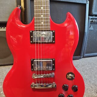 Guitarra electrica tipo SG marca DENVER,con mango atornillado diapasón palo rosa